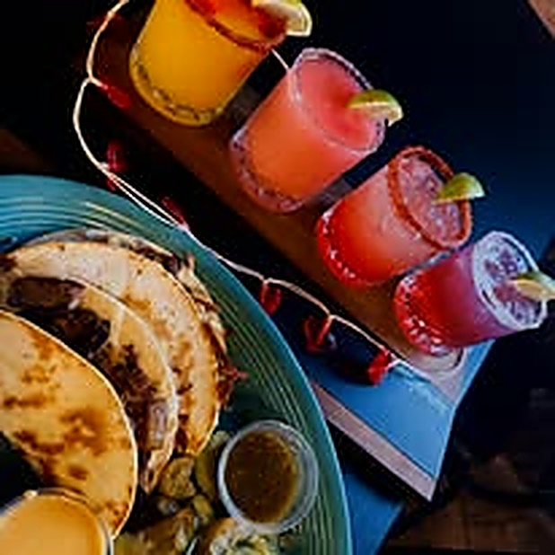 Drinks and tacos